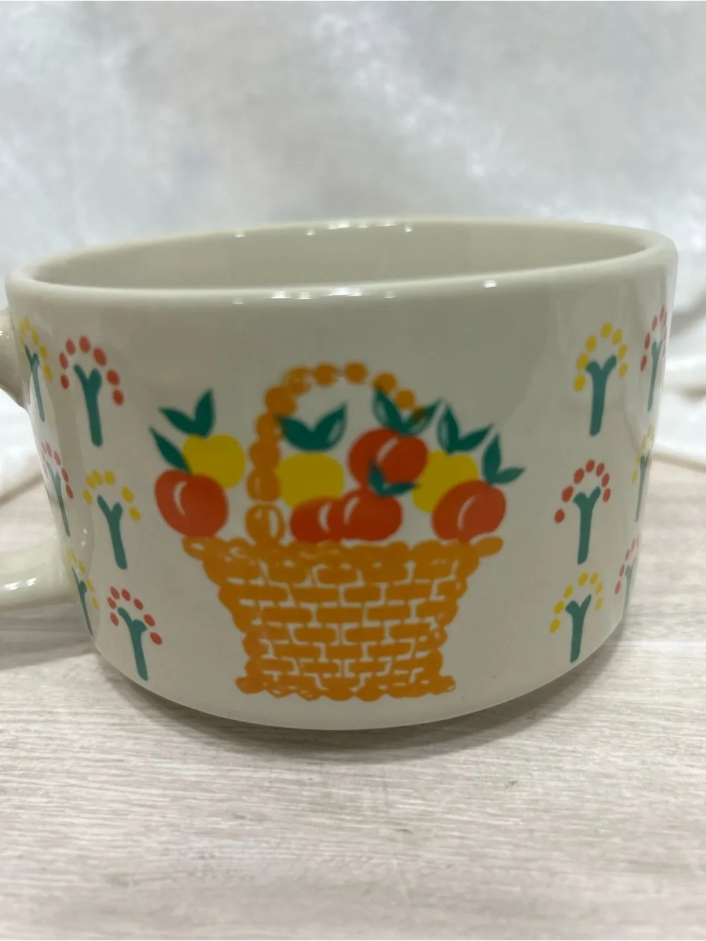 Retro Fruit Basket Ceramic Soup Mug Oversized Cup Unmarked Vintage Style